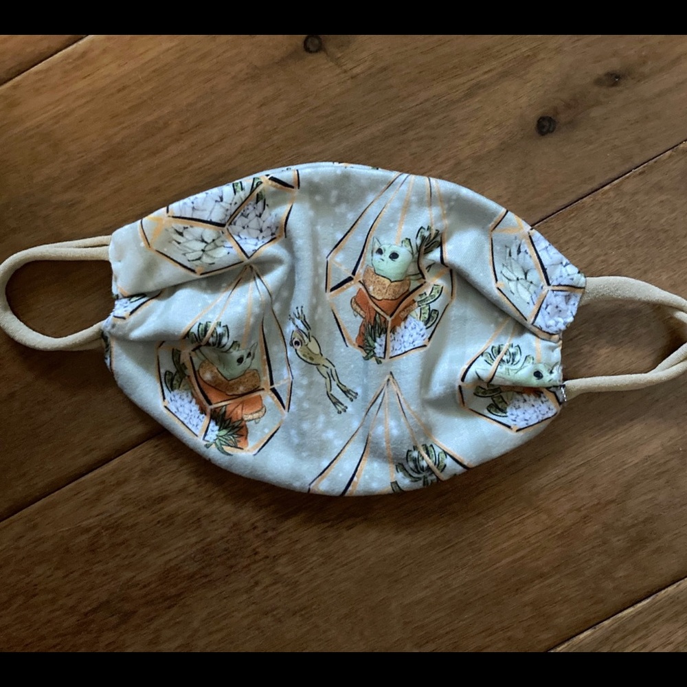 Baby Yoda Kids Mask (super soft and stretchy)